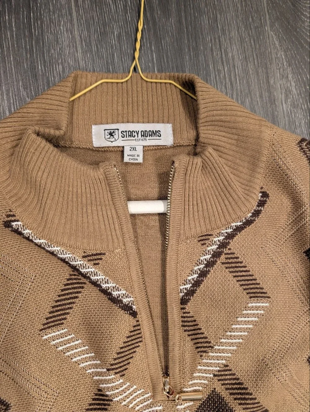 Stacy Adams Tan Crewneck Sweater with Diamond Knit Pattern